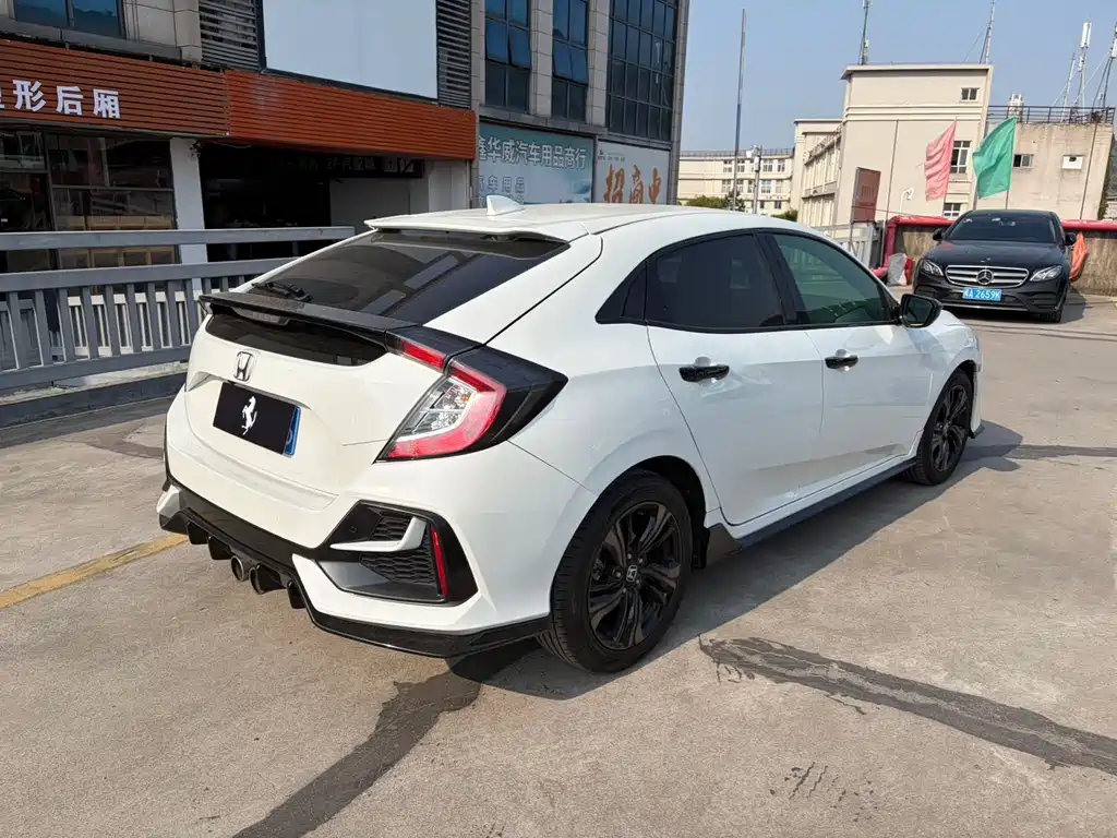 Honda Honda Civic 2021 Hatchback 220TURBO CVT Sport Edition 2022 - thumbnail 6