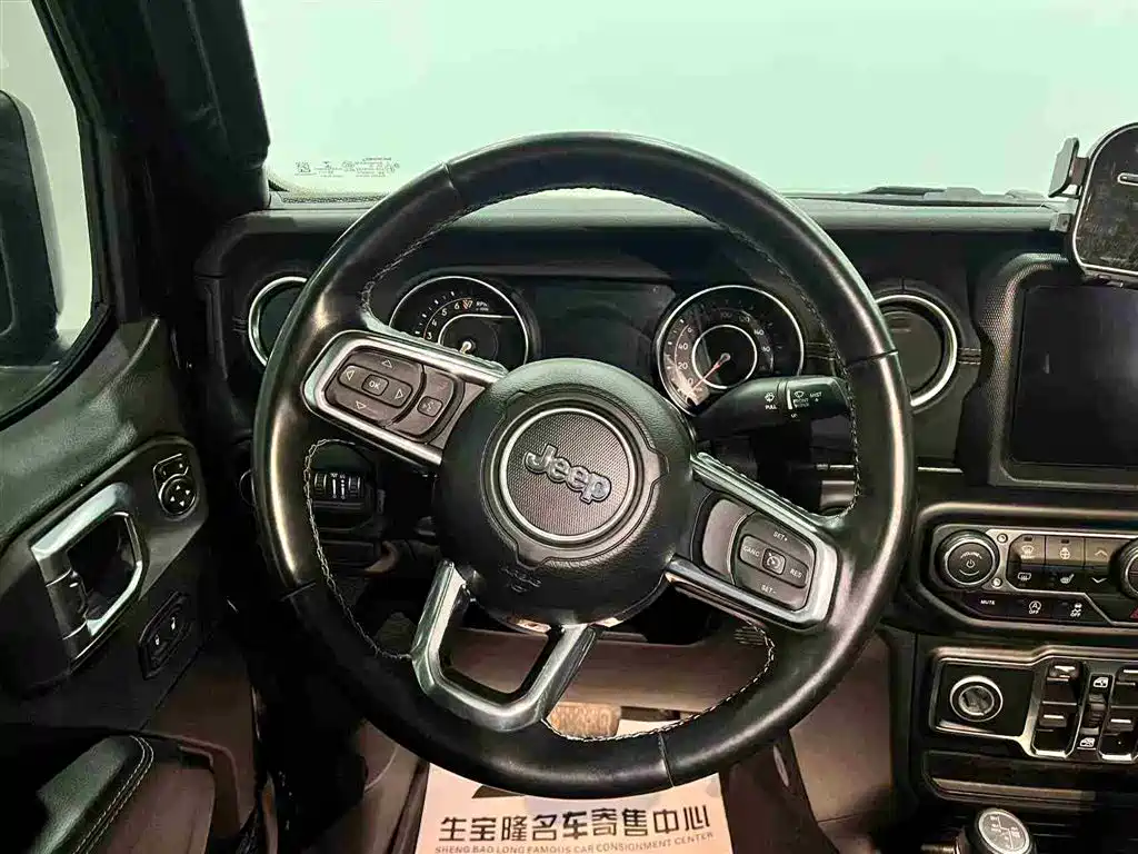 Jeep Gladiator 2023 3.6L Overland 2023 - thumbnail 8