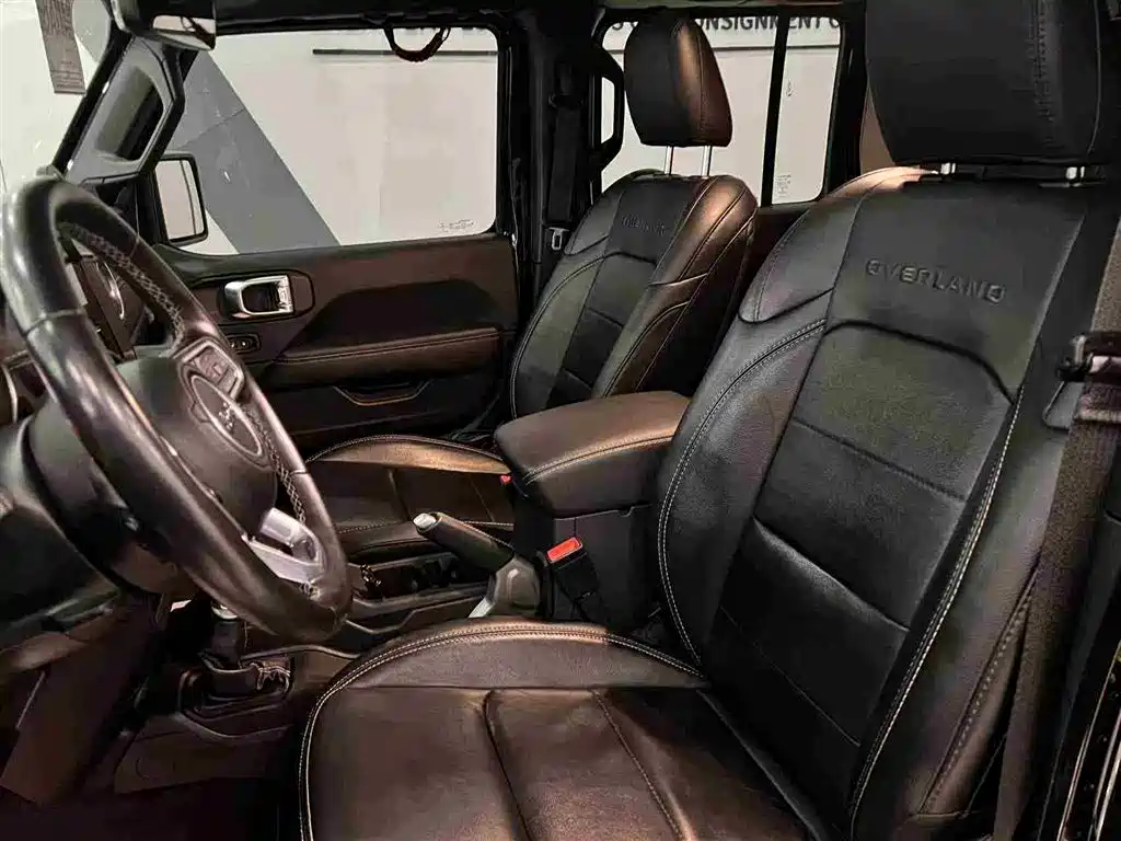 Jeep Gladiator 2023 3.6L Overland 2023 - thumbnail 10