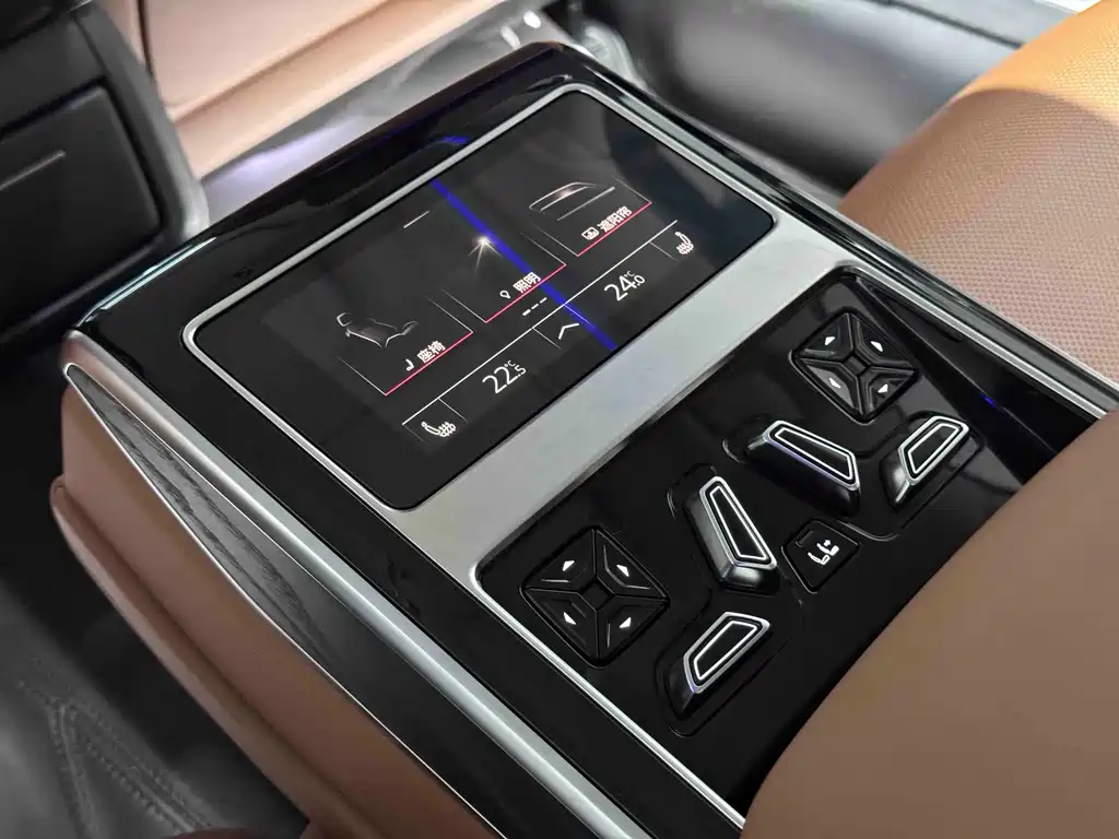 Audi Audi A8 2023 A8L 50 TFSI quattro Premium Selection 2023 - thumbnail 13
