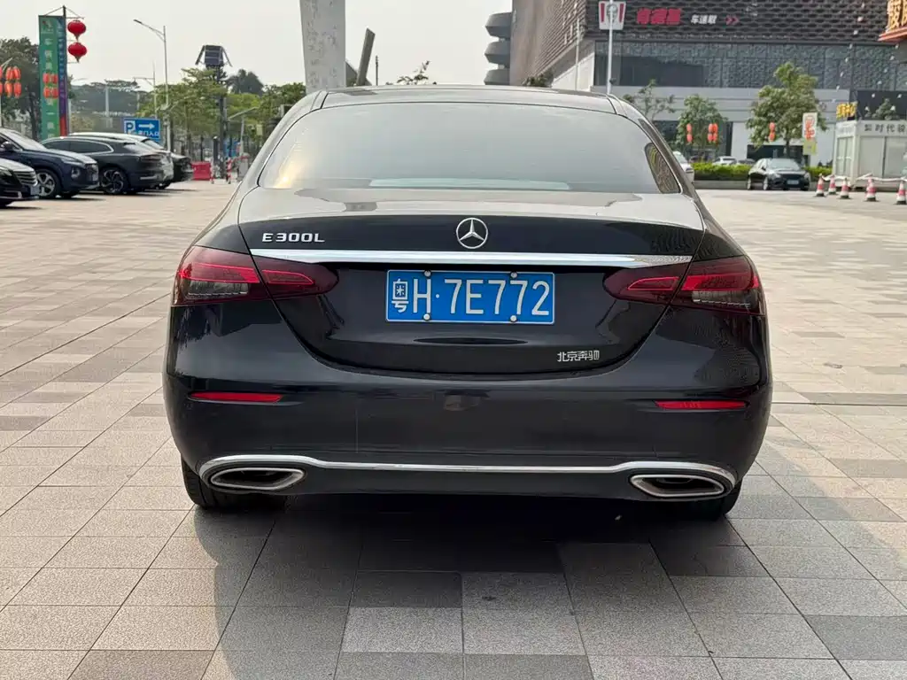 Mercedes-Benz Mercedes-Benz E-Class 2023 E 300 L Fashion Edition 2023 - thumbnail 4