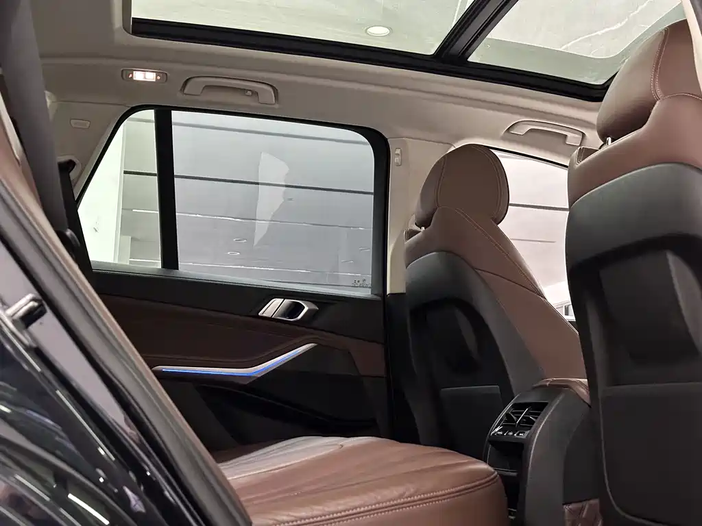 BMW BMW X5 xDrive30i M Sport Package (Imported) 2021 Model 2021 - thumbnail 10