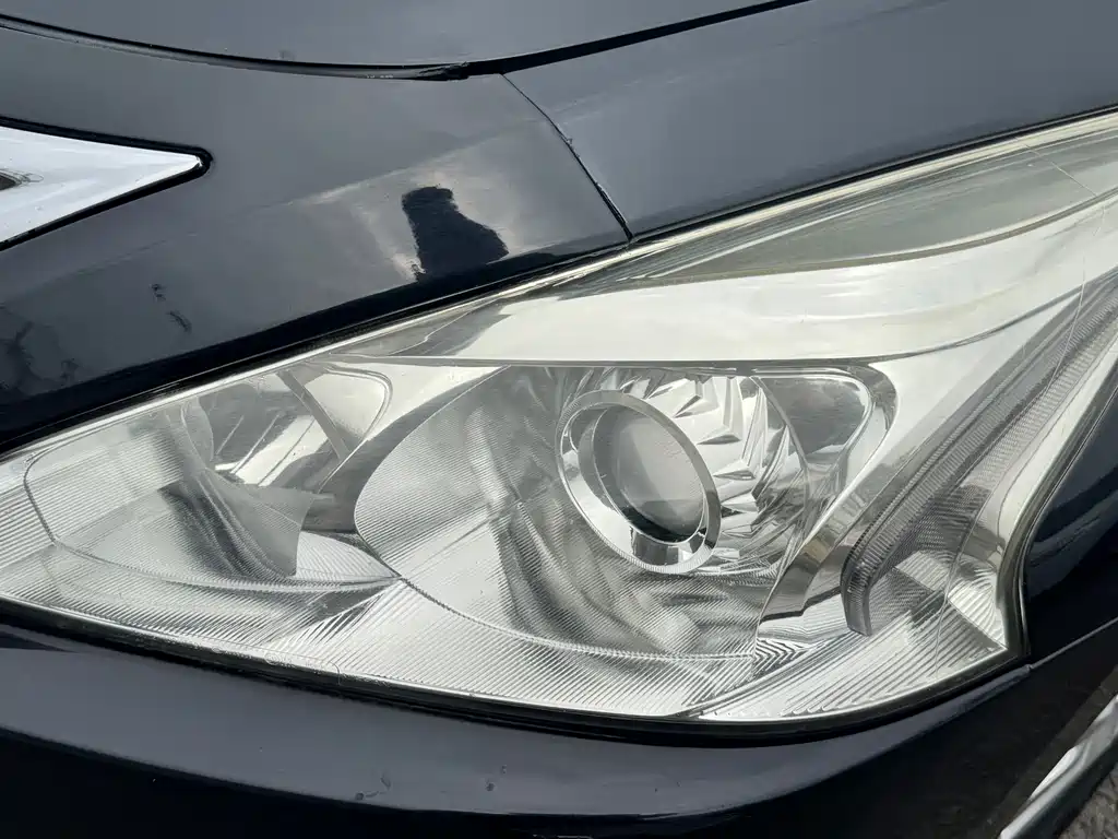 Nissan Nissan Teana 2015 2.0L XL-Sporty Europa League Sport Edition 2016 - thumbnail 4