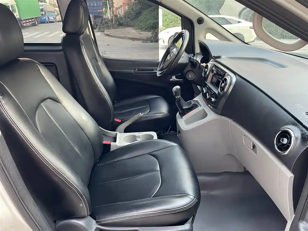 JAC RuiFeng Rui Feng M3 2015 2.0L Luxury Intelligent Edition 2016 - thumbnail 5