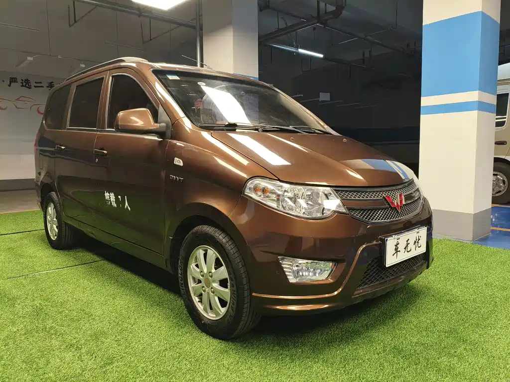 Wuling Motors Wuling Hongguang 2016 1.5L Comfort Edition S 2018 - thumbnail 2