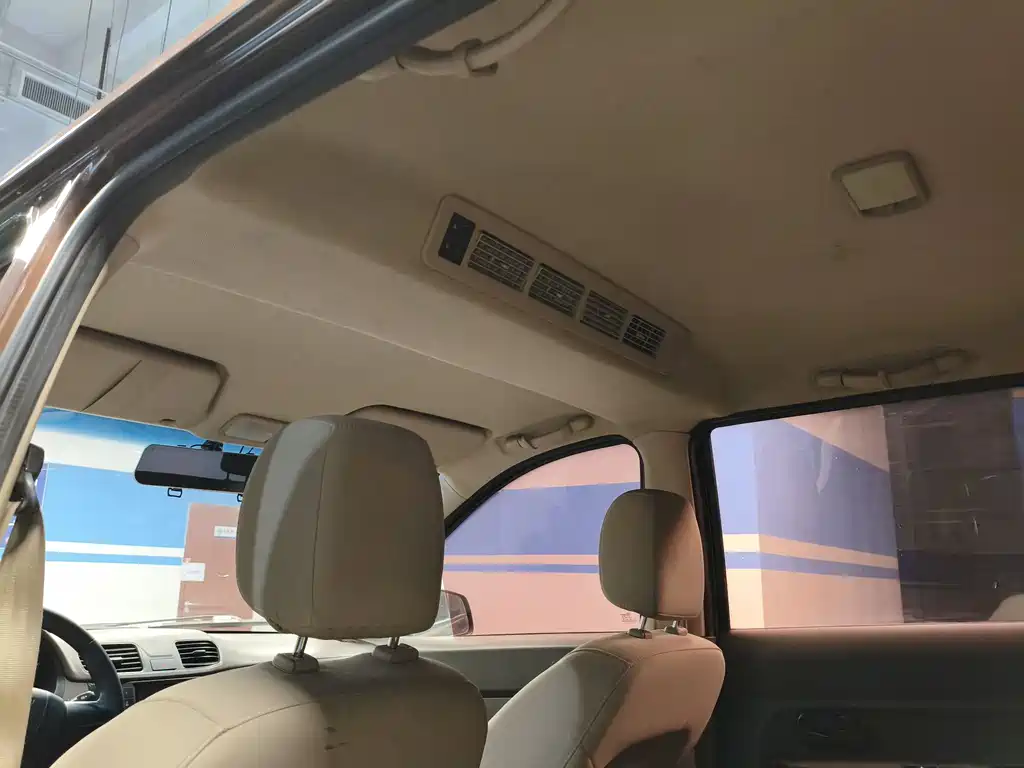 Wuling Motors Wuling Hongguang 2016 1.5L Comfort Edition S 2018 - thumbnail 6