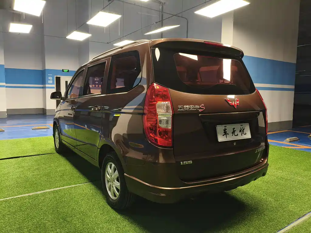 Wuling Motors Wuling Hongguang 2016 1.5L Comfort Edition S 2018 - thumbnail 17
