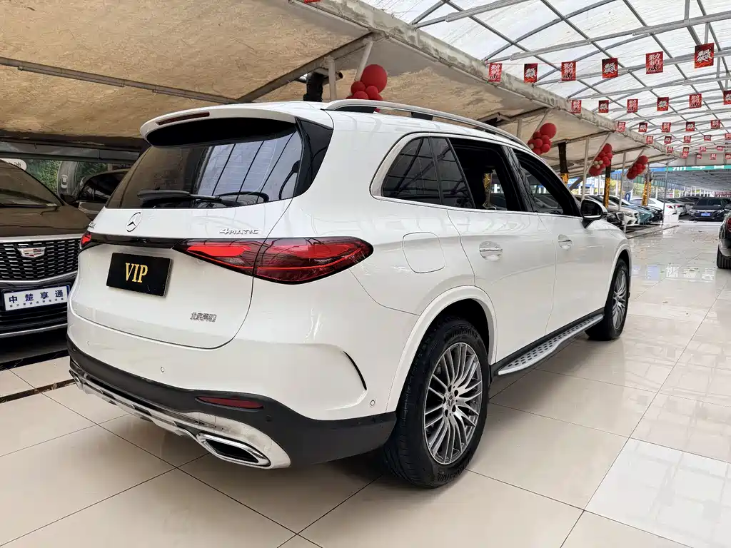 Mercedes-Benz Mercedes-Benz GLC 2023 GLC 300 L 4MATIC Dynamic Model 5-Seat 2023 - thumbnail 4