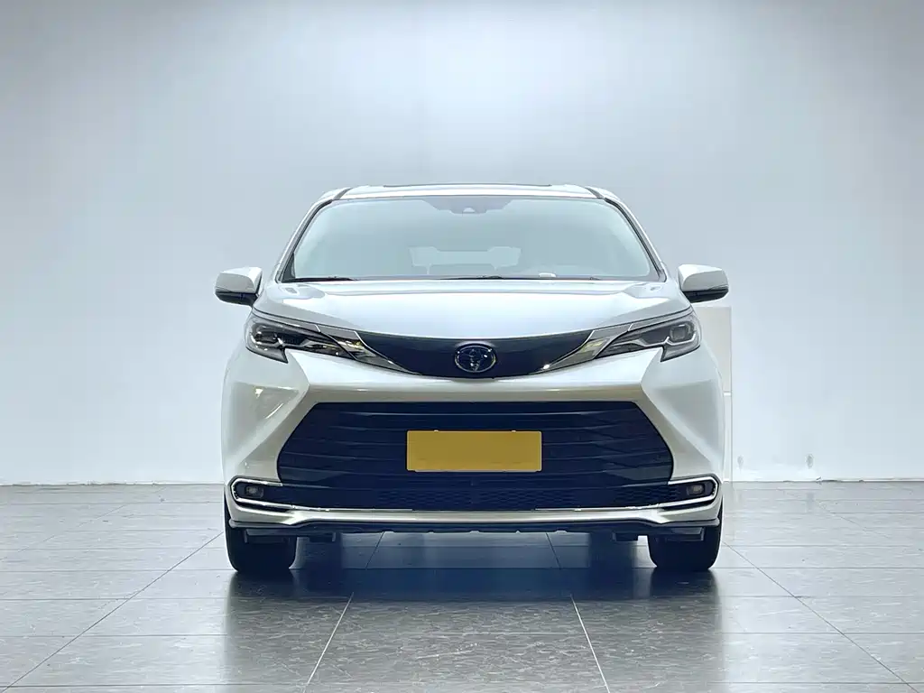Toyota Toyota Sienna 2023 2.5L Hybrid LE 2023 - thumbnail 15