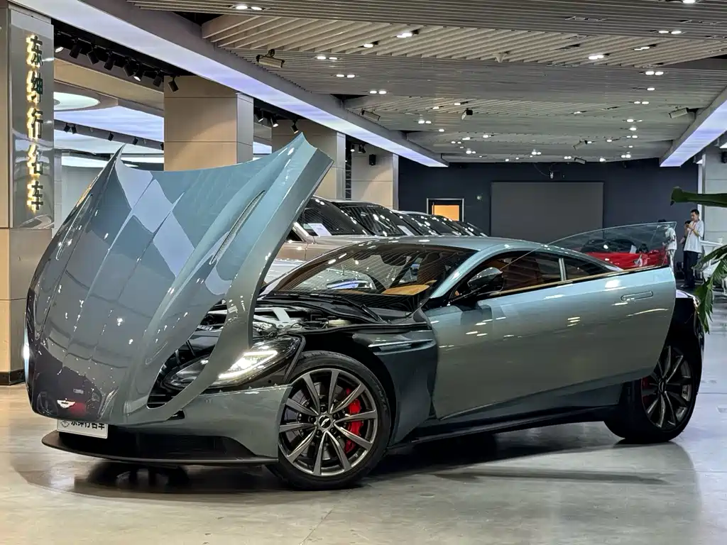 Aston Martin Aston Martin DB11 2019 4.0T V8 Coupe 2018 - thumbnail 7