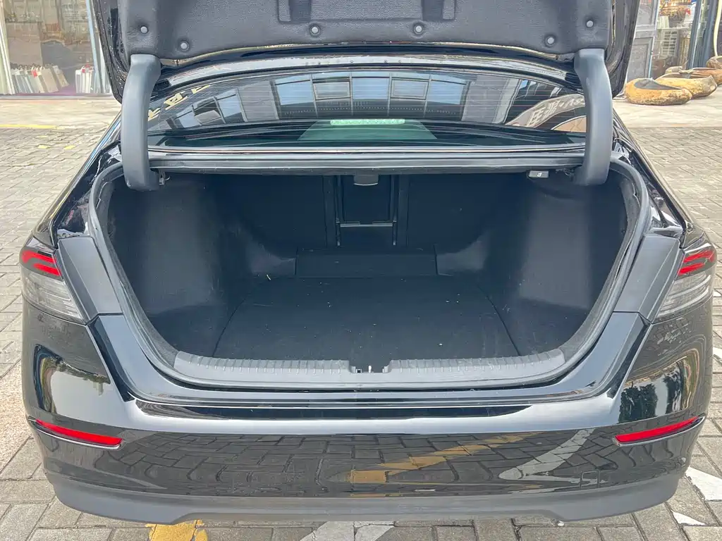 Honda Accord 2024 260TURBO Luxury Edition 2024 - thumbnail 16