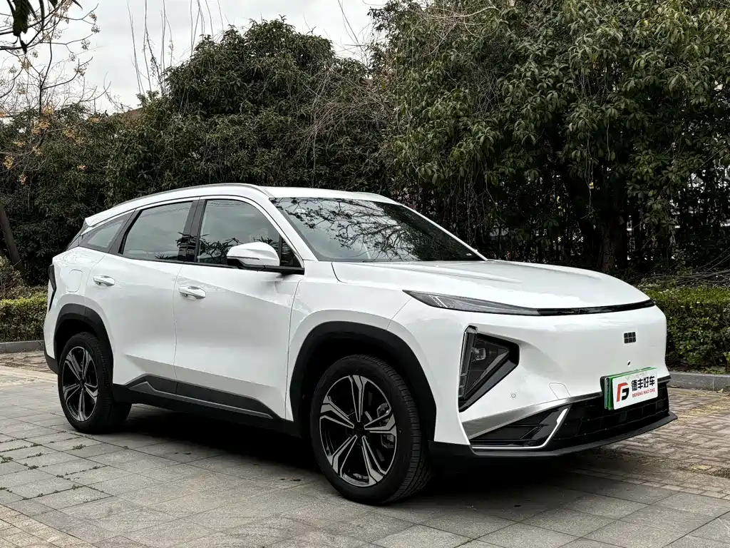 Geely Galaxy Geely Galaxy L7 2025 EM-i 115km Explorer+ Edition 2025 - thumbnail 3