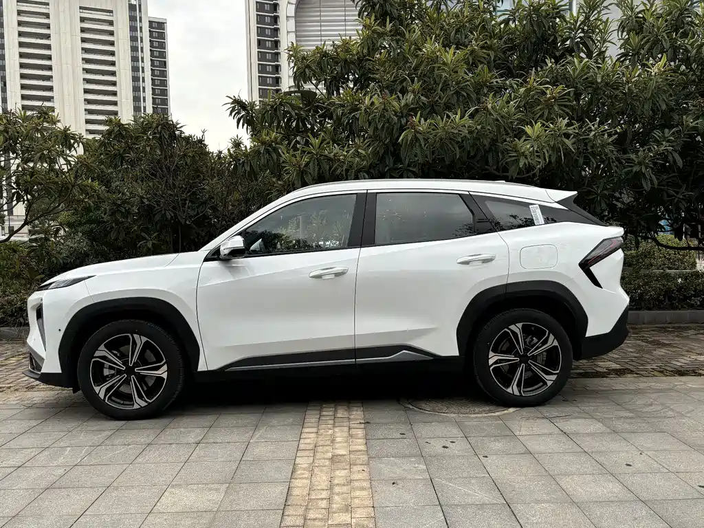 Geely Galaxy Geely Galaxy L7 2025 EM-i 115km Explorer+ Edition 2025 - thumbnail 5