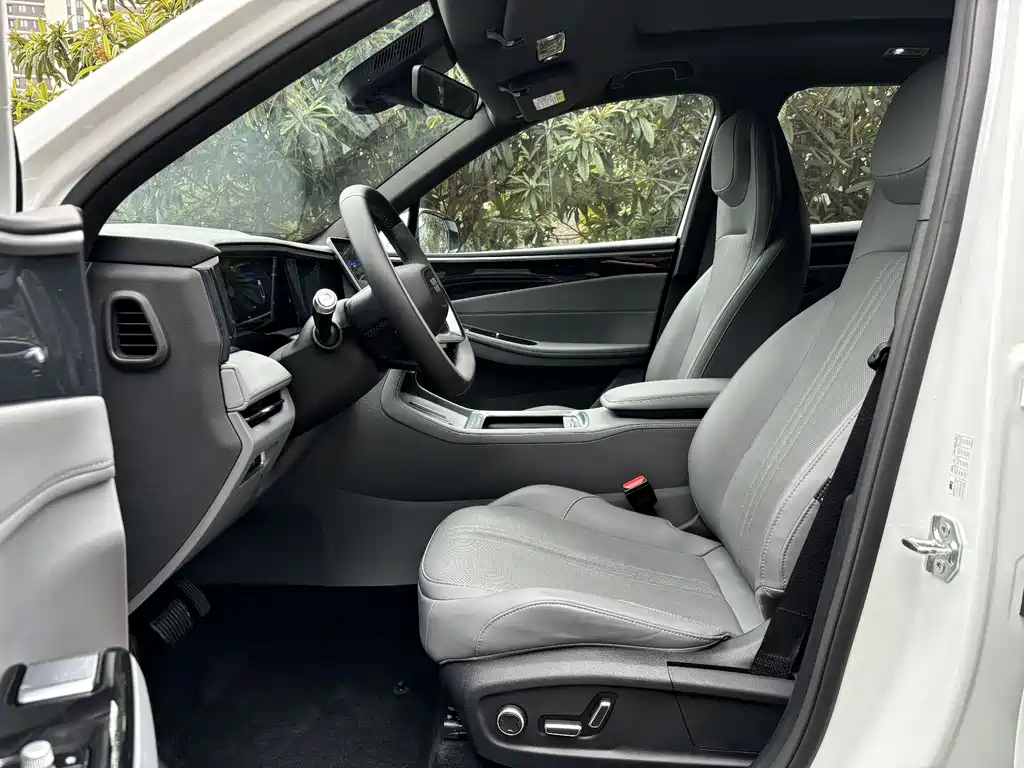 Geely Galaxy Geely Galaxy L7 2025 EM-i 115km Explorer+ Edition 2025 - thumbnail 10