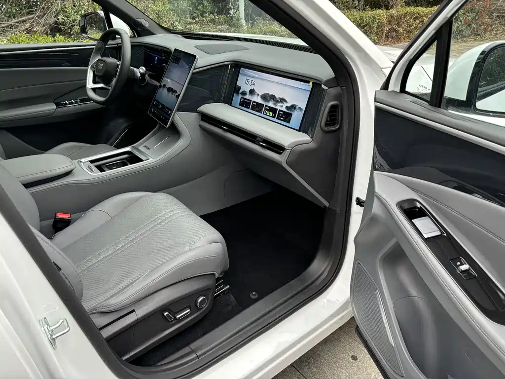 Geely Galaxy Geely Galaxy L7 2025 EM-i 115km Explorer+ Edition 2025 - thumbnail 17