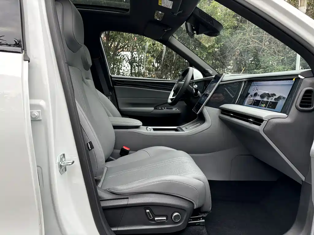 Geely Galaxy Geely Galaxy L7 2025 EM-i 115km Explorer+ Edition 2025 - thumbnail 18