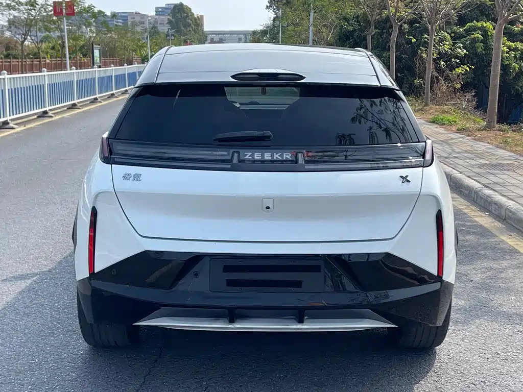 Zeekr Zeekr X 2023 AWD YOU Edition 4-seater 2023 - thumbnail 5