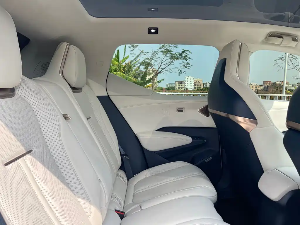 Zeekr Zeekr X 2023 AWD YOU Edition 4-seater 2023 - thumbnail 15