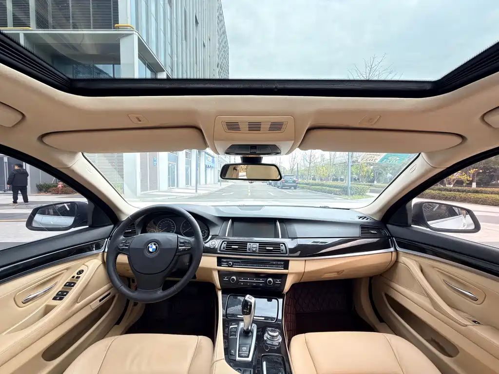 BMW BMW 5 Series 2013 525Li Leading Edition 2013 - thumbnail 6