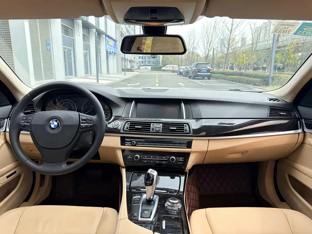 BMW BMW 5 Series 2013 525Li Leading Edition 2013 - thumbnail 7