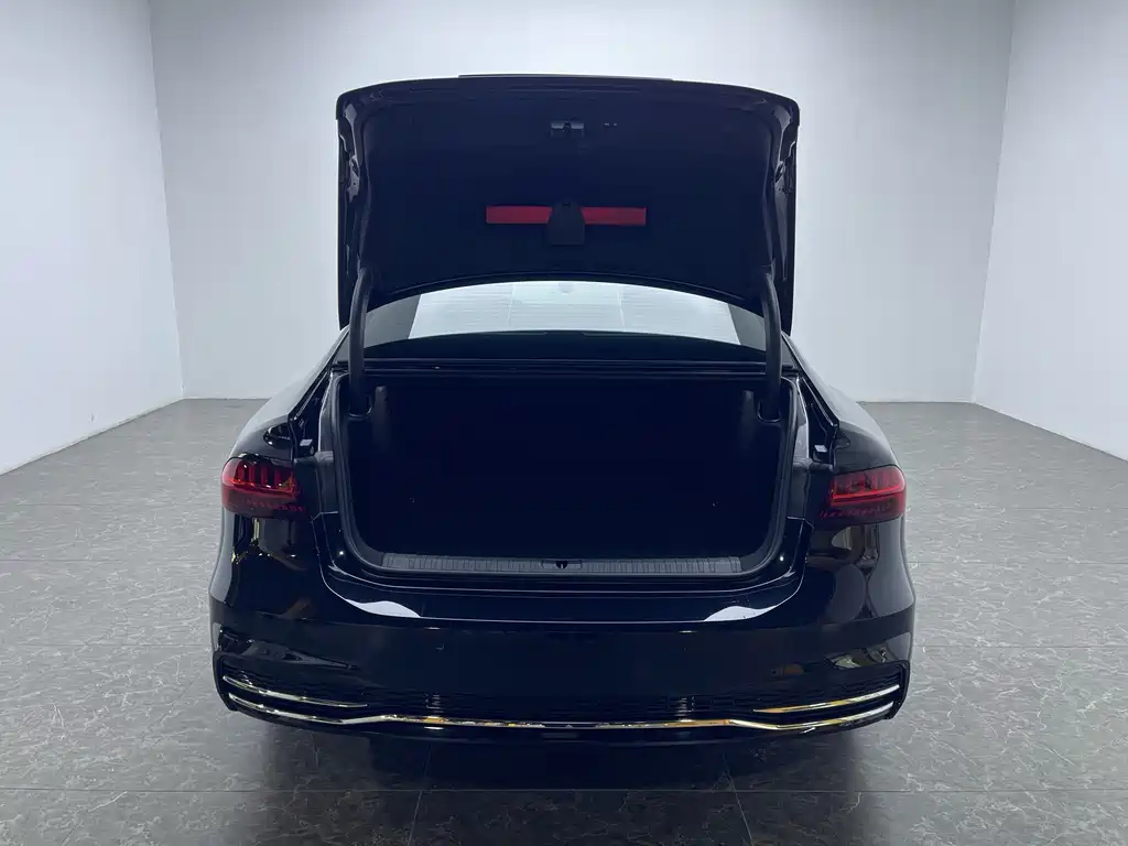 Audi Audi A7L 2024 45 TFSI Luxury Edition 2025 - thumbnail 6