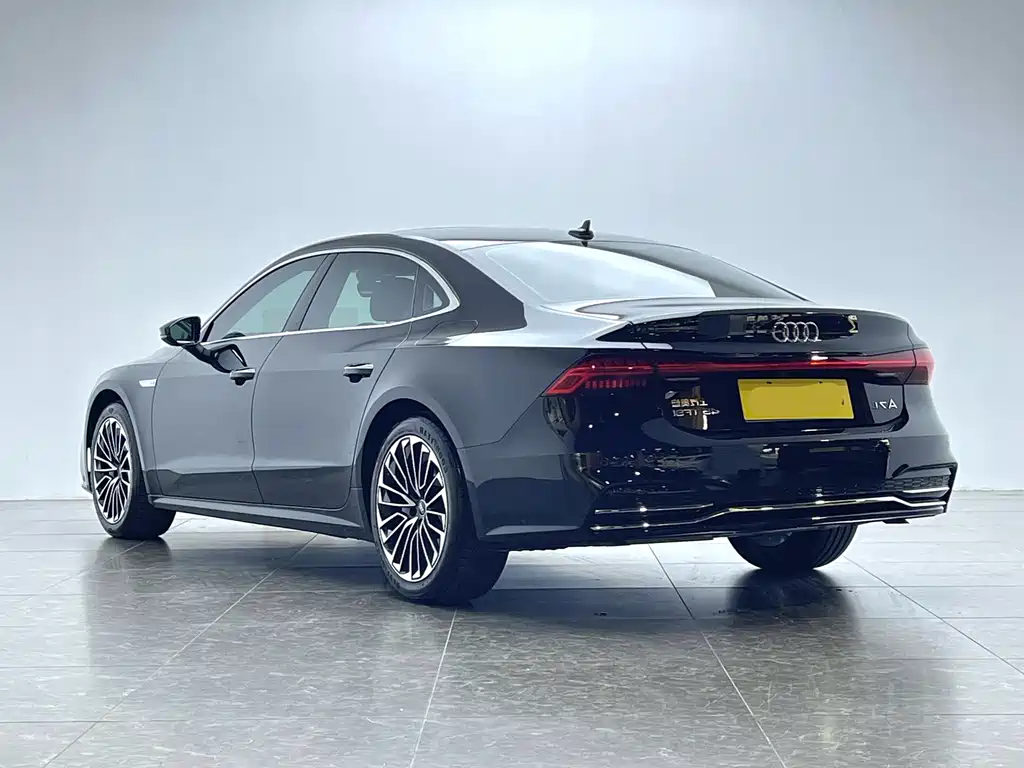 Audi Audi A7L 2024 45 TFSI Luxury Edition 2025 - thumbnail 19