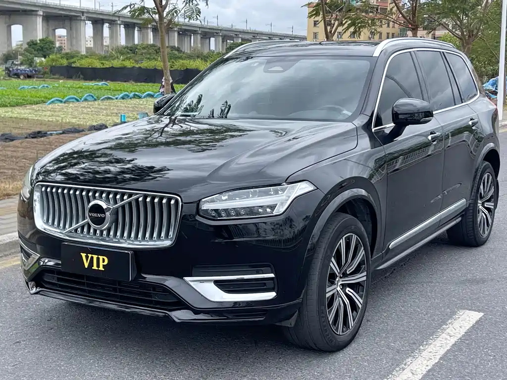 Volvo Volvo XC90 2022 B6 Momentum Luxury 7-seater 2022