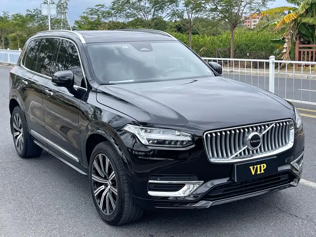 Volvo Volvo XC90 2022 B6 Momentum Luxury 7-seater 2022 - thumbnail 3