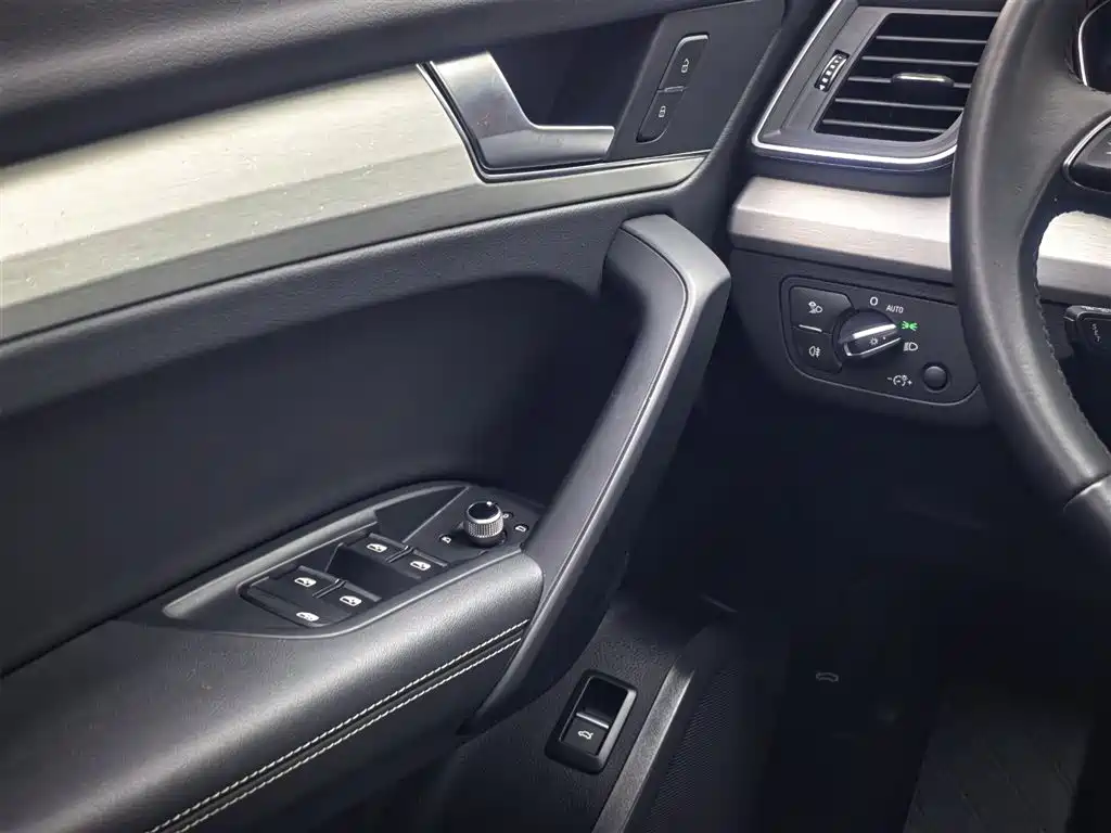 Audi Audi Q5L 2020 Facelift 40 TFSI Fashion Edition 2021 - thumbnail 27