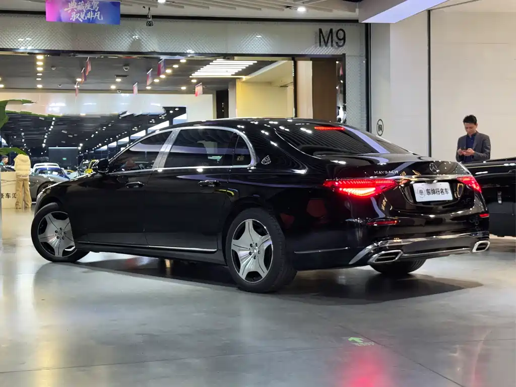 Mercedes-Benz Maybach S-Class 2021 S 480 4MATIC 2022 - thumbnail 4
