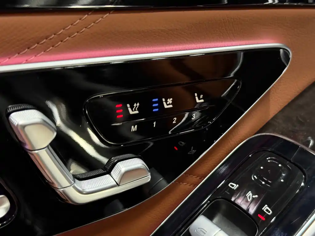 Mercedes-Benz Maybach S-Class 2021 S 480 4MATIC 2022 - thumbnail 10