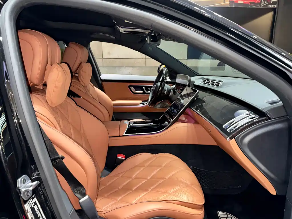 Mercedes-Benz Maybach S-Class 2021 S 480 4MATIC 2022 - thumbnail 22