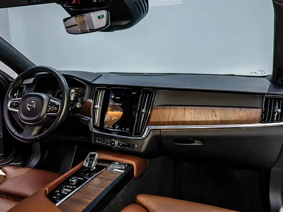 Volvo Volvo S90 2021 B5 Inscription Luxury 2021 - thumbnail 12