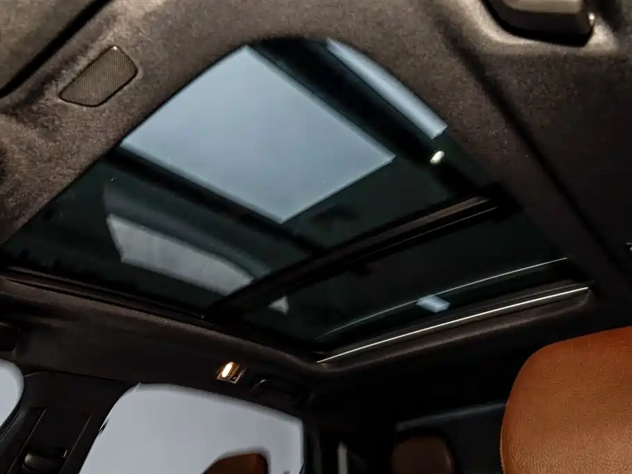 Volvo Volvo S90 2021 B5 Inscription Luxury 2021 - thumbnail 17