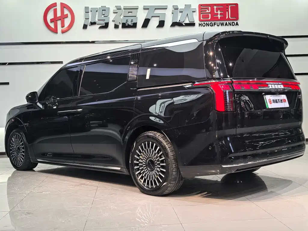 Zeekr Zeekr 009 2024 Six-Seat Executive Edition AWD 108kWh 2024 - thumbnail 5