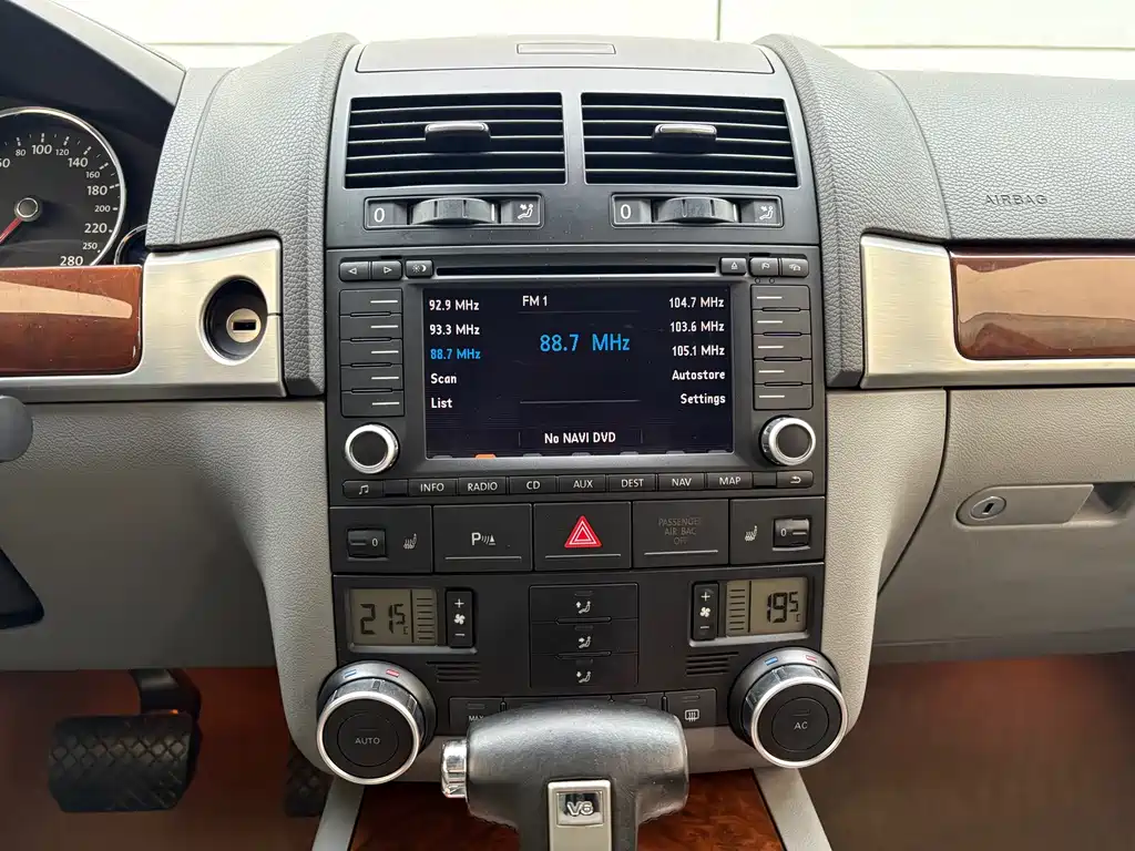 Volkswagen Volkswagen Touareg 2007 3.6L Luxury Edition 2007 - thumbnail 10