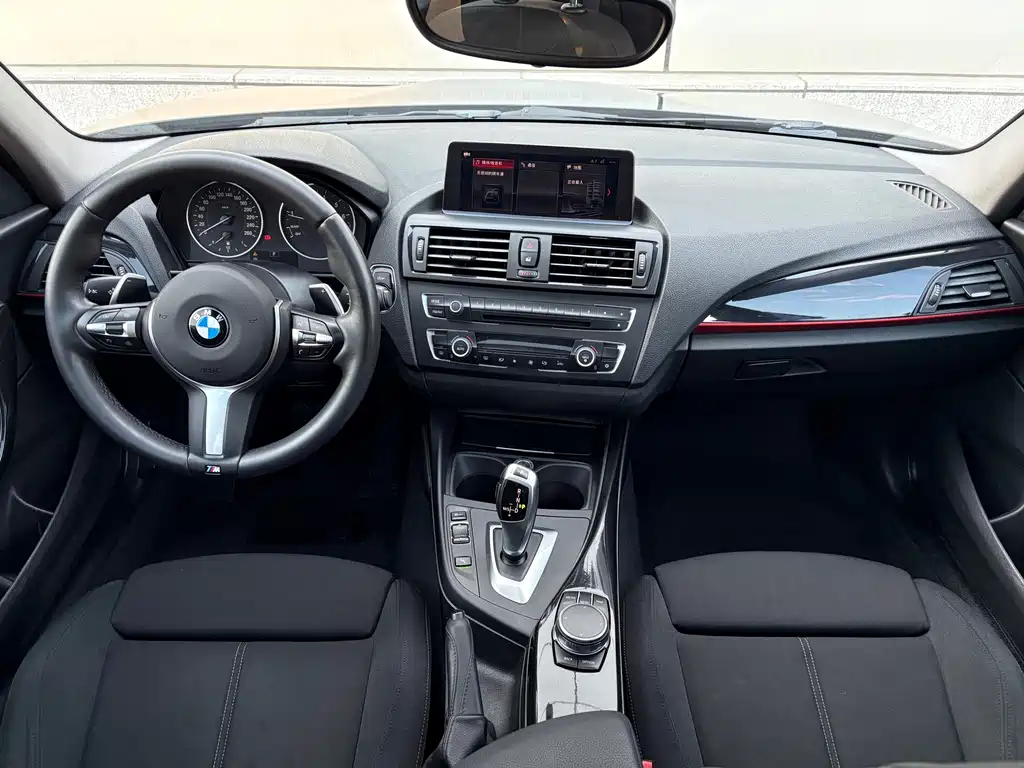 BMW BMW 1 Series (Imported) 2012 Model 118i Sport Edition 2012 - thumbnail 9