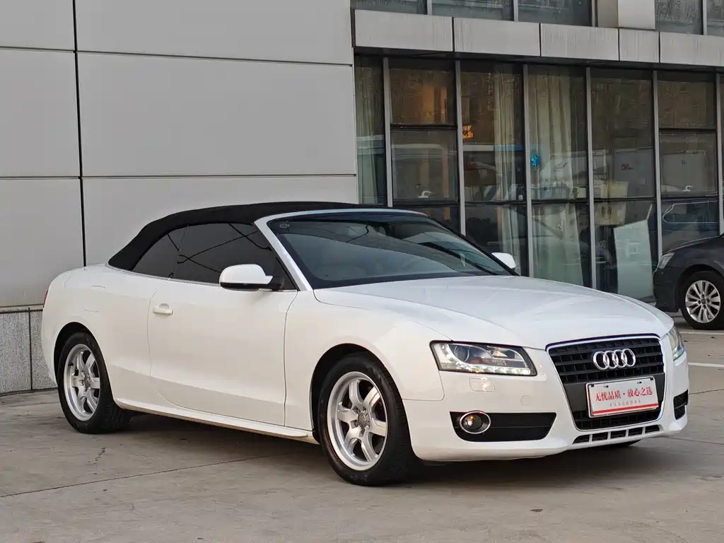 Audi Audi A5 2010 2.0TFSI Cabriolet 2010 - thumbnail 3