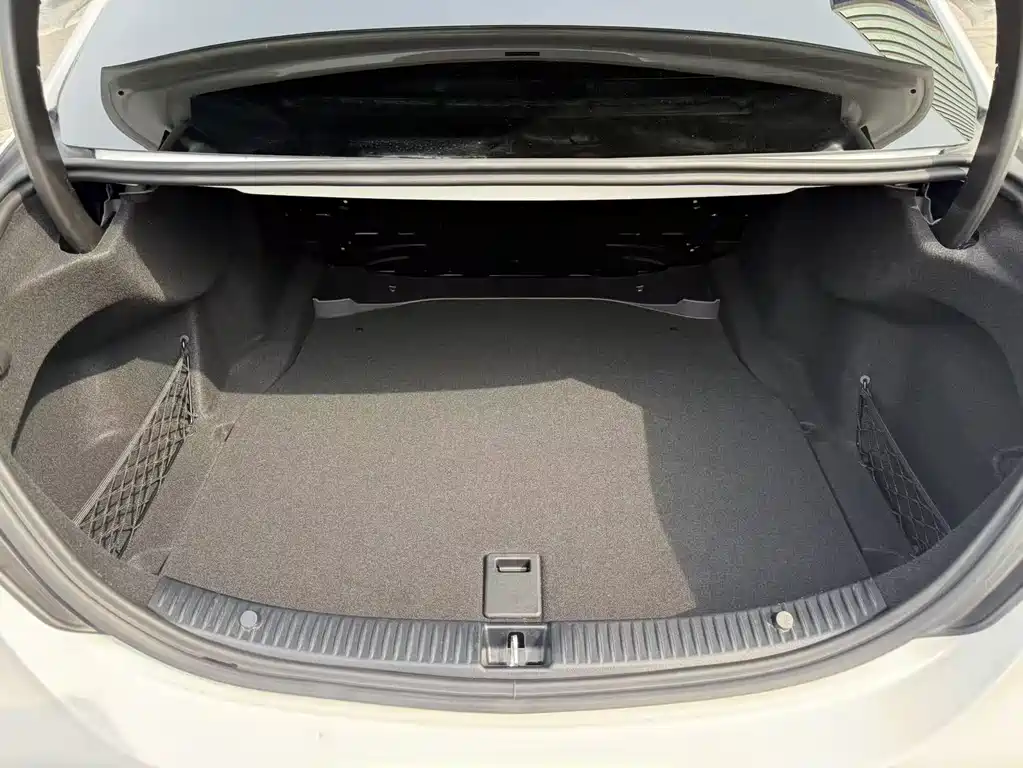 Mercedes-Benz Mercedes-Benz C-Class 2021 C 260 L Sport Edition 2021 - thumbnail 17