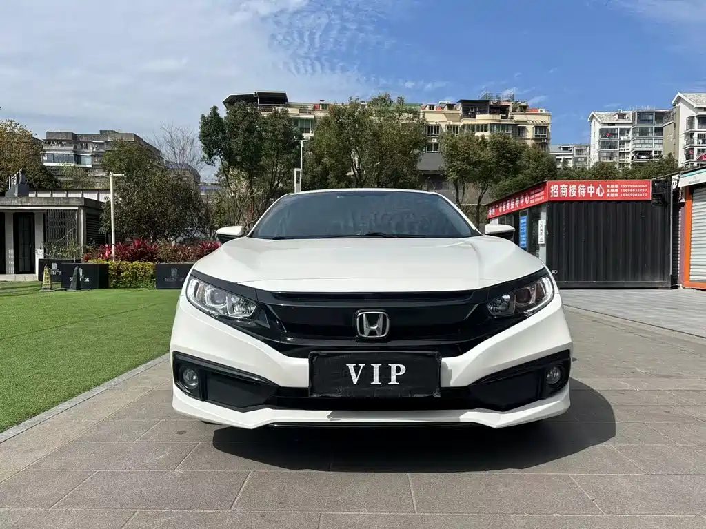 Honda Honda Civic 2019 220TURBO CVT Sport Edition China V 2020 - thumbnail 2