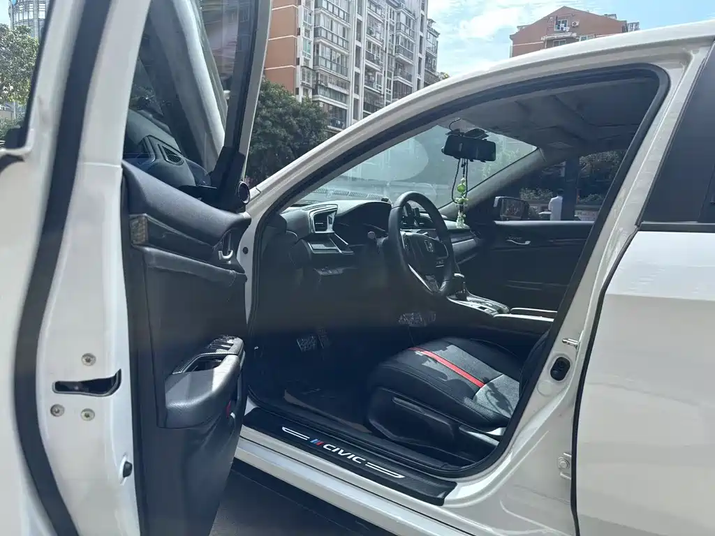 Honda Honda Civic 2019 220TURBO CVT Sport Edition China V 2020 - thumbnail 16