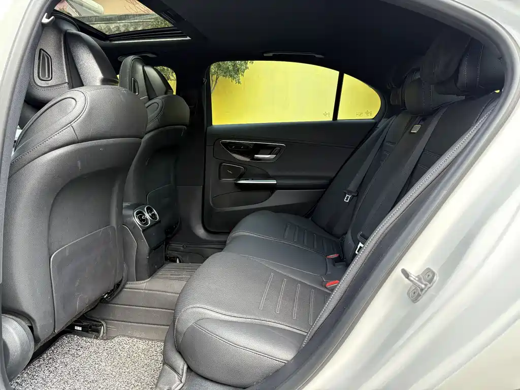Mercedes-Benz Mercedes-Benz C-Class 2024 Model Year Facelift C 200 L Sport Edition 2024 - thumbnail 5