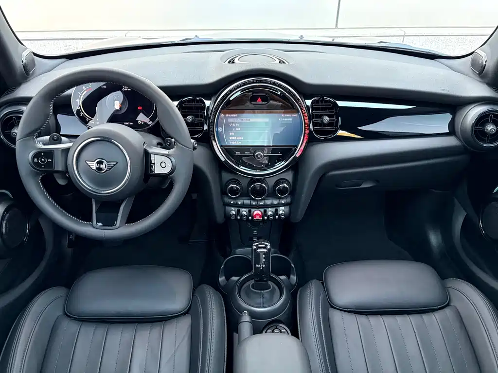 MINI MINI 2023 2.0T COOPER S King's Cross Special Edition Five-Door 2023 - thumbnail 9