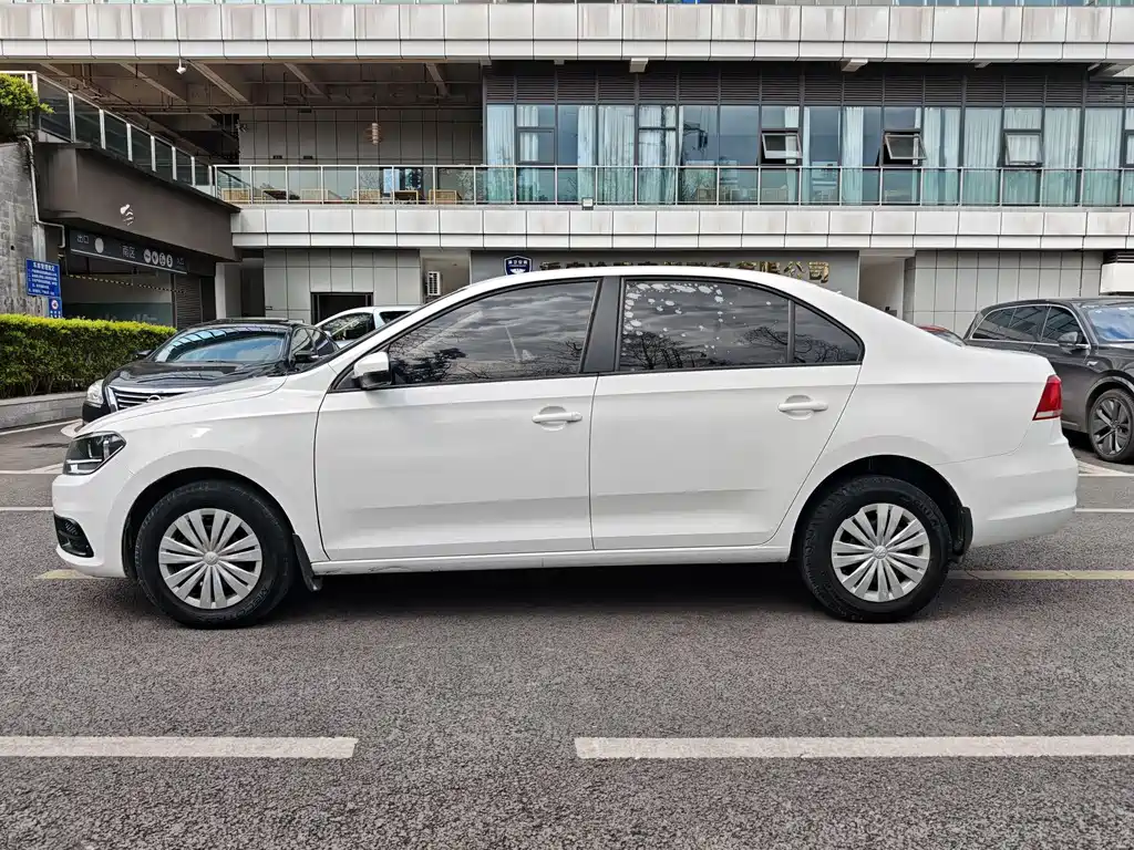 Volkswagen Volkswagen Santana 2021 1.5L Manual Style Edition 2021 - thumbnail 8