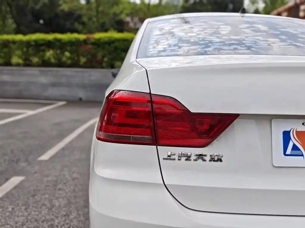 Volkswagen Volkswagen Santana 2021 1.5L Manual Style Edition 2021 - thumbnail 25