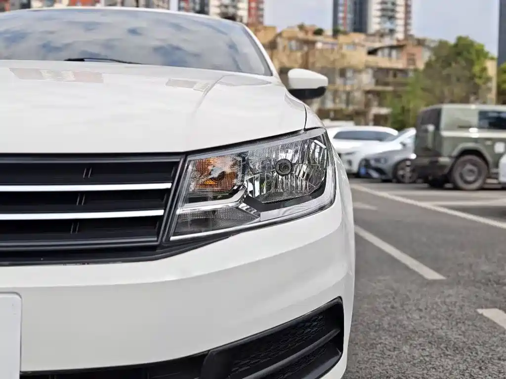 Volkswagen Volkswagen Santana 2021 1.5L Manual Style Edition 2021 - thumbnail 27