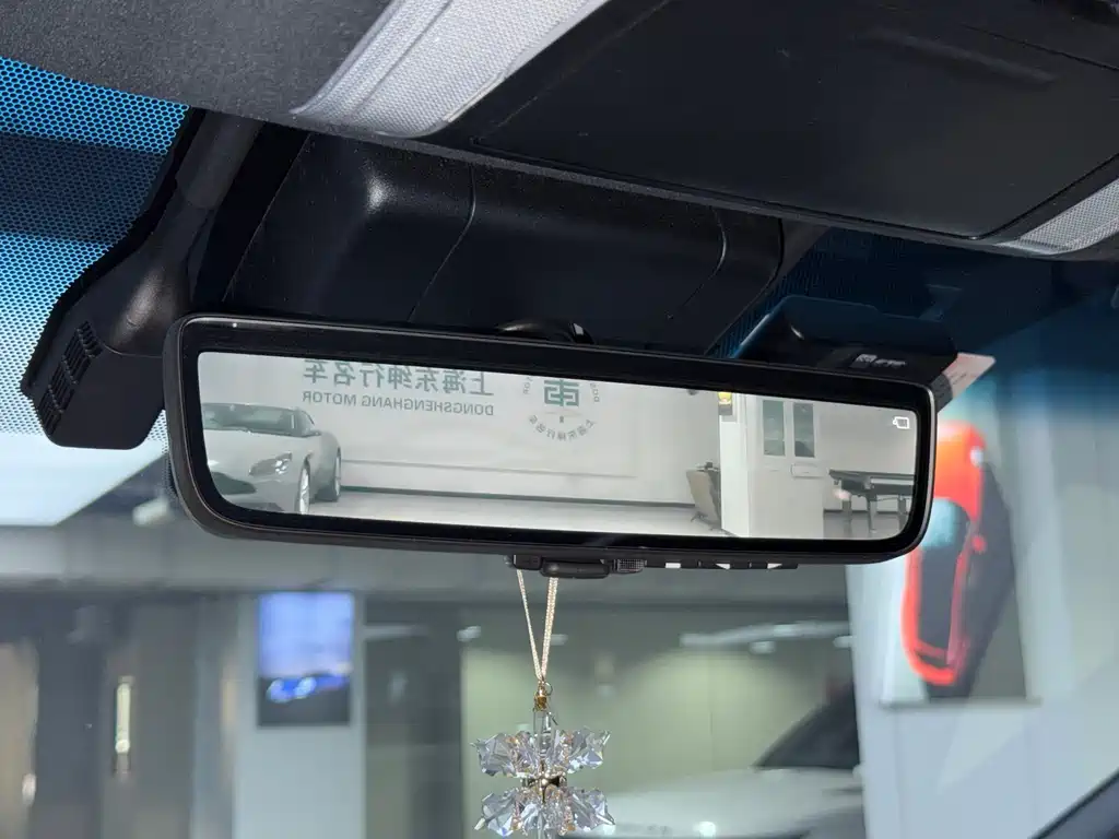 Toyota Alphard 2021 Model Hybrid 2.5L Executive Version 2022 - thumbnail 10