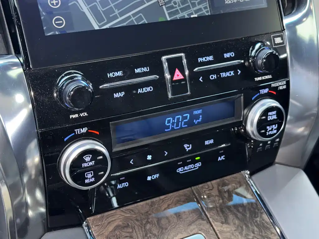 Toyota Alphard 2021 Model Hybrid 2.5L Executive Version 2022 - thumbnail 11