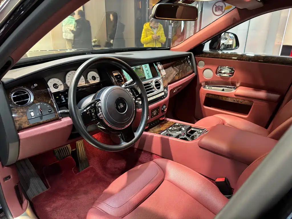 Rolls-Royce Ghost 2015 Series II Extended Wheelbase 2015 - thumbnail 8