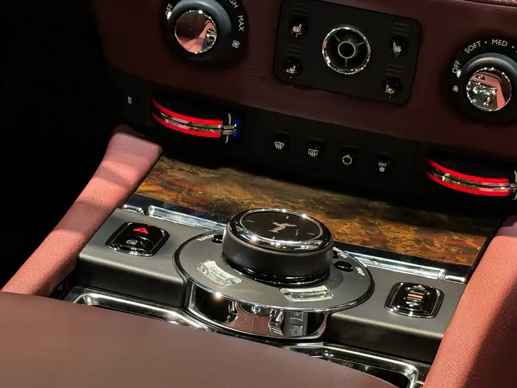 Rolls-Royce Ghost 2015 Series II Extended Wheelbase 2015 - thumbnail 23